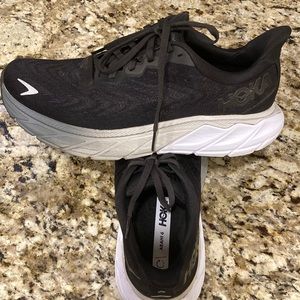 Womens Hoka Arahi 6